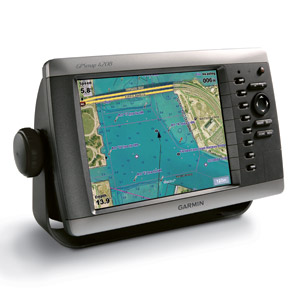 Garmin 4208 chartplotter professionally installed by marine electrician in San Diego